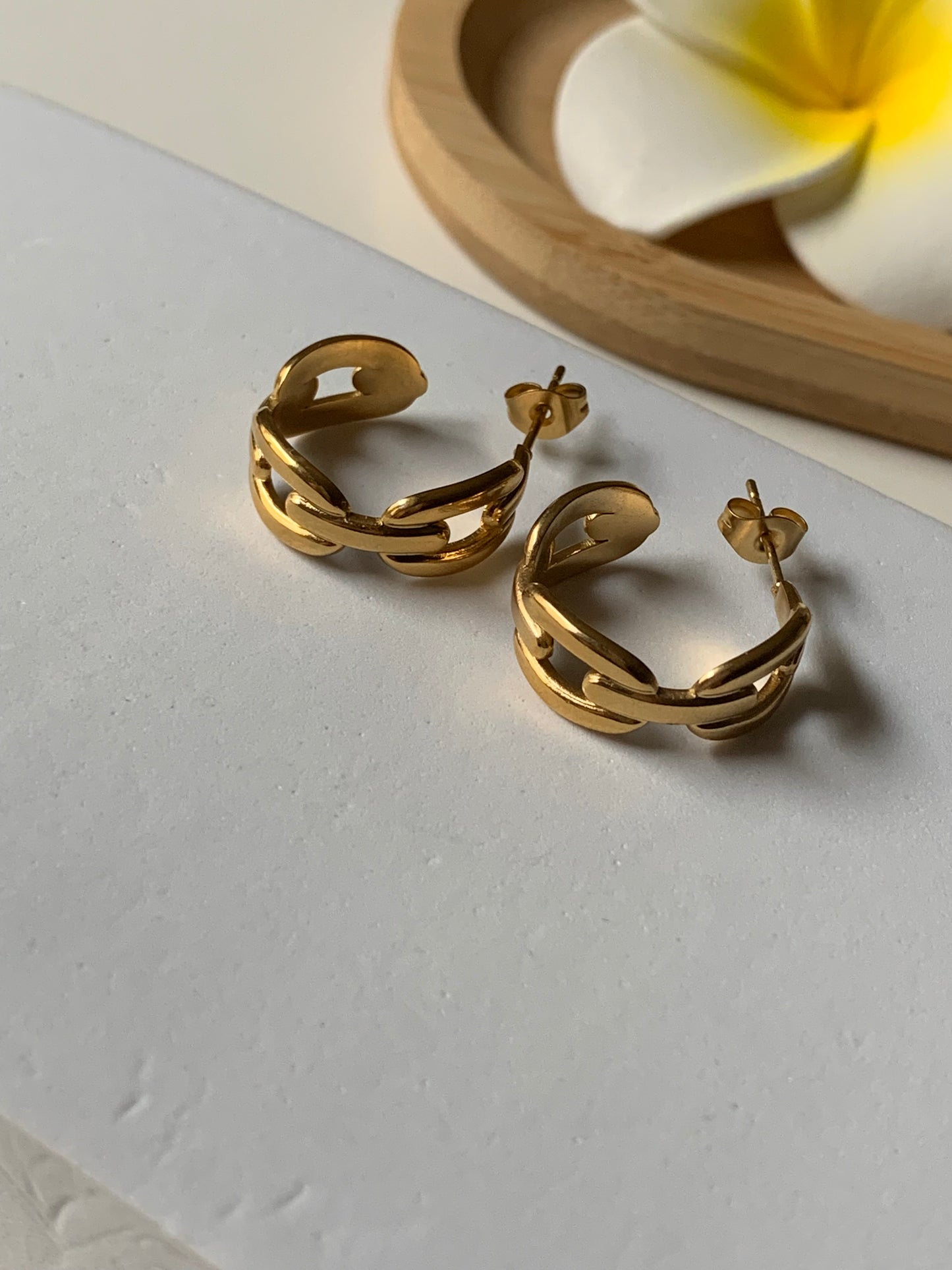 NORA l Boucles inoxydables