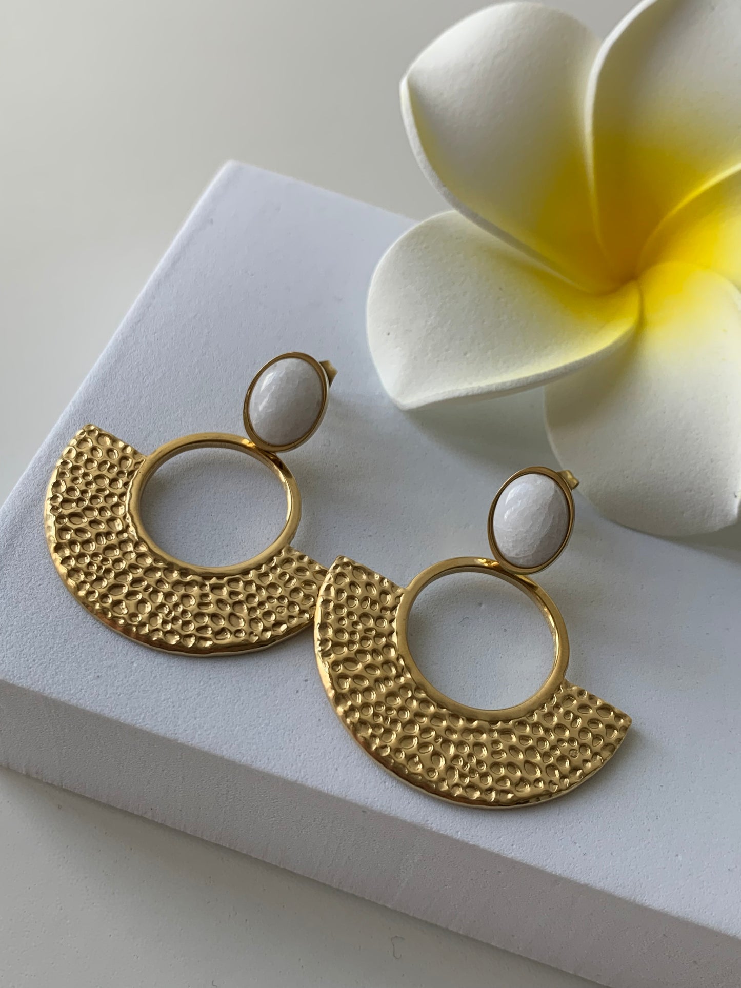THALIE l Boucles inoxydables