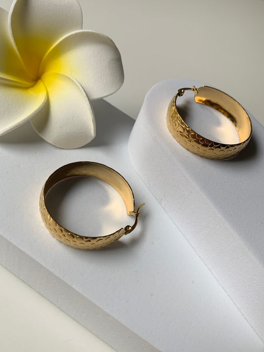 ASMA l Boucles inoxydables martelées