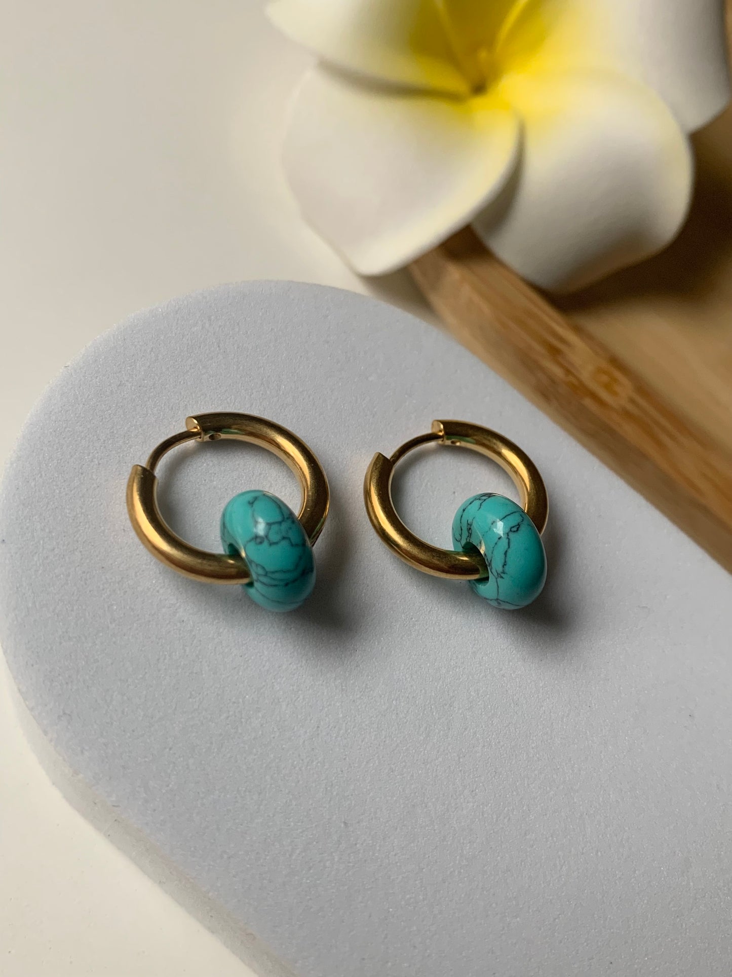 Boucles d’oreilles en acier inoxydable anneau pierre turquoise