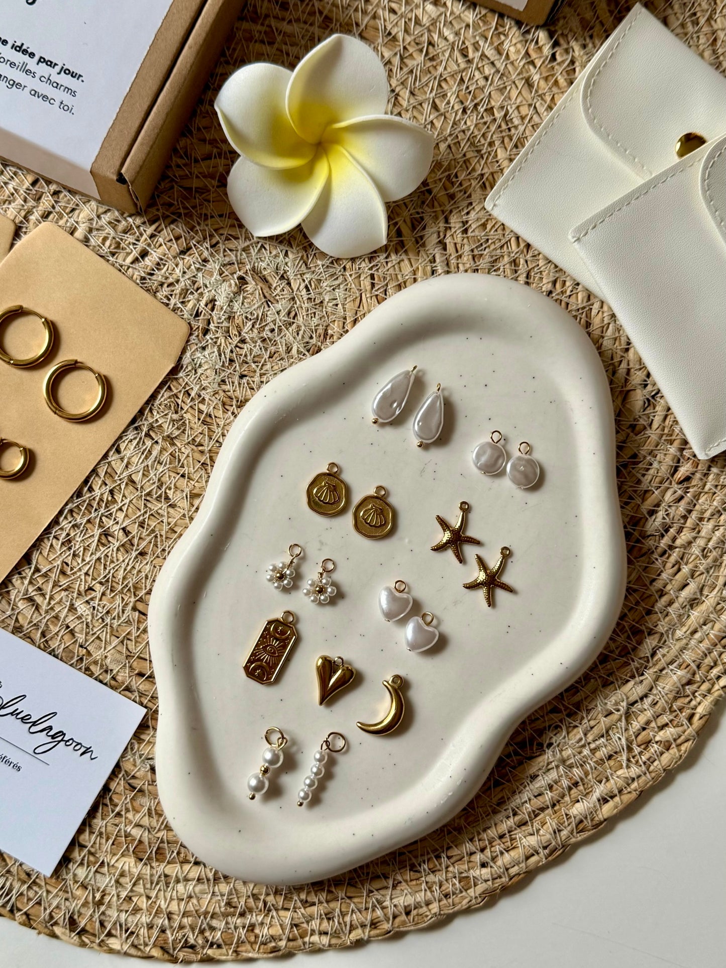 LES CRÉATIVES l Ta box charms -boucles d’oreilles-