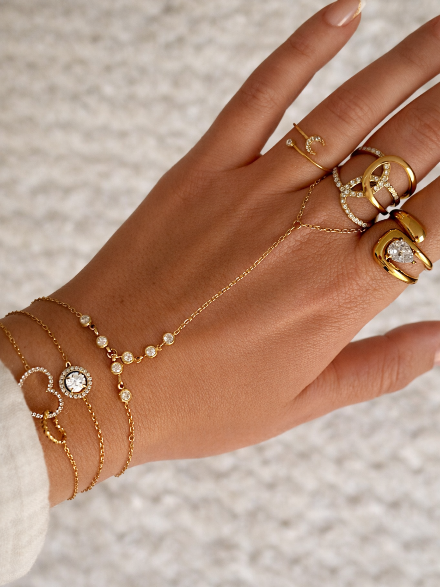 AURORE l Chaîne de main inoxydable