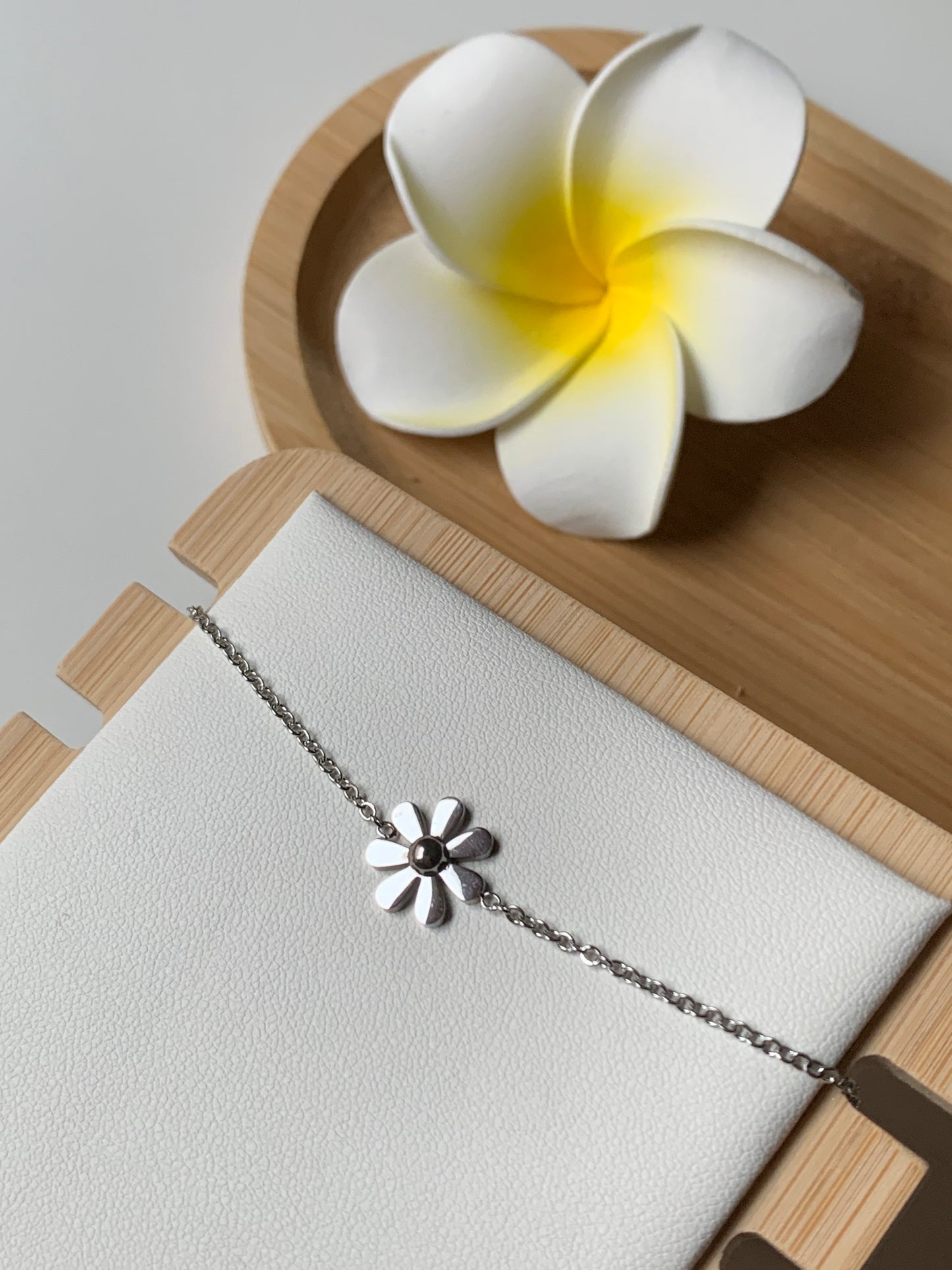 FLOWER l Bracelet inoxydable pour la cheville