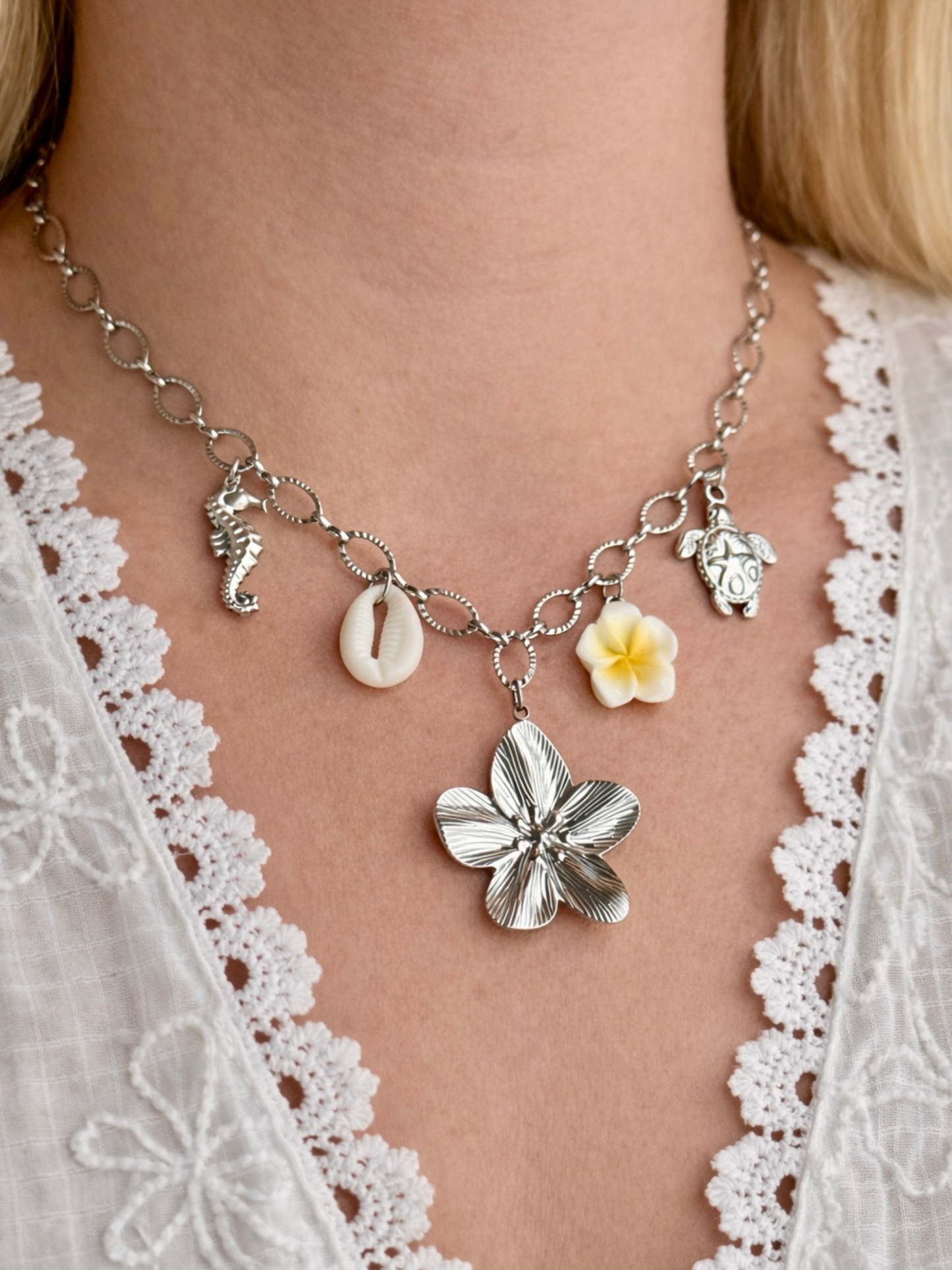 MADAGASCAR - Collier charms inoxydable