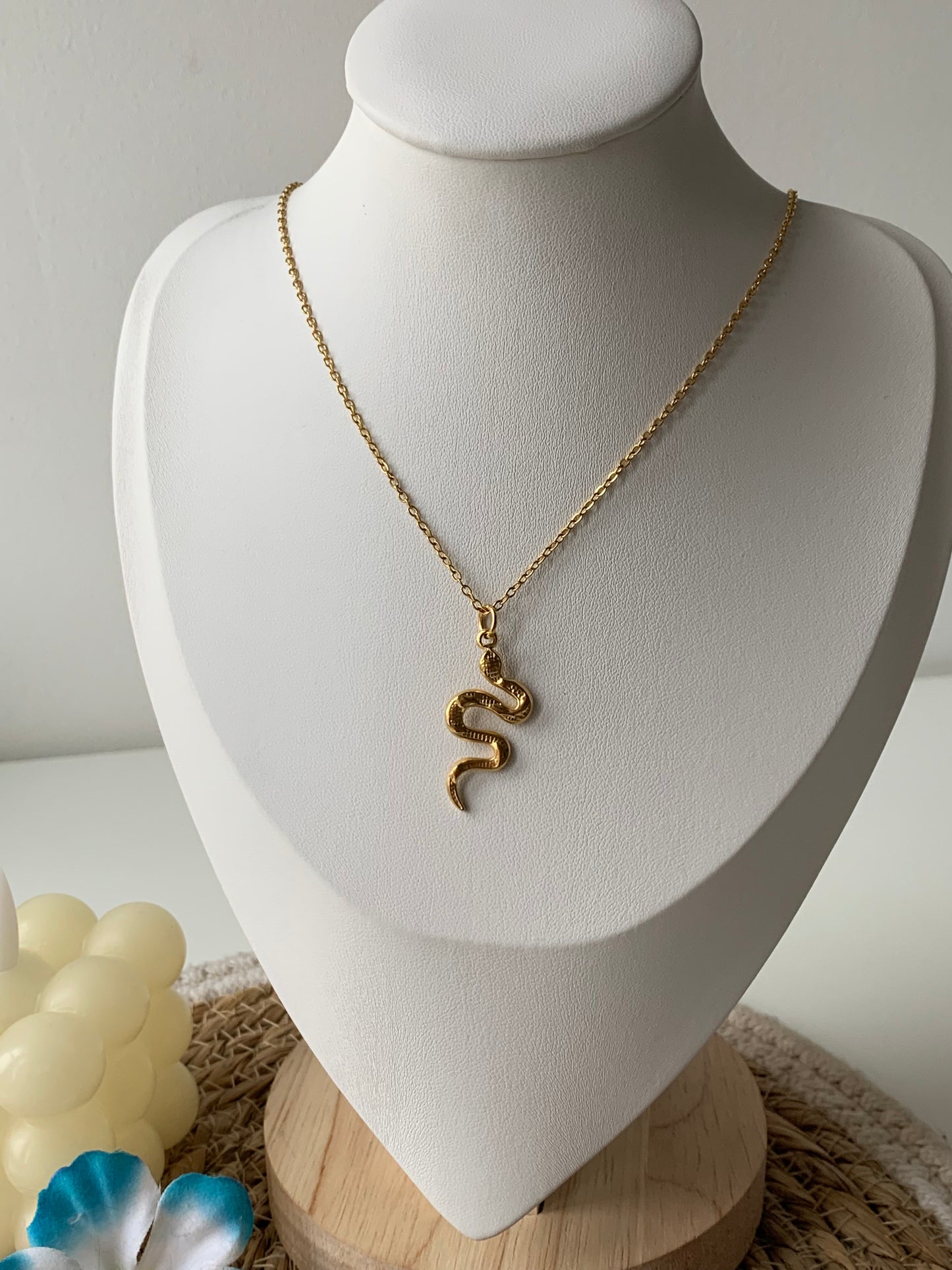 Collier ajustable en acier inoxydable serpent