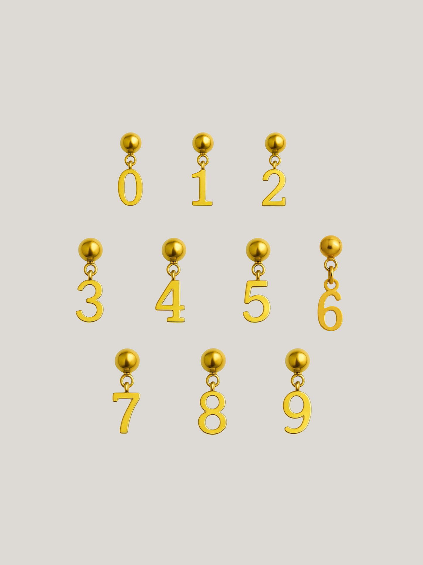 SIGNATURE l Charms chiffre (à l’unité)