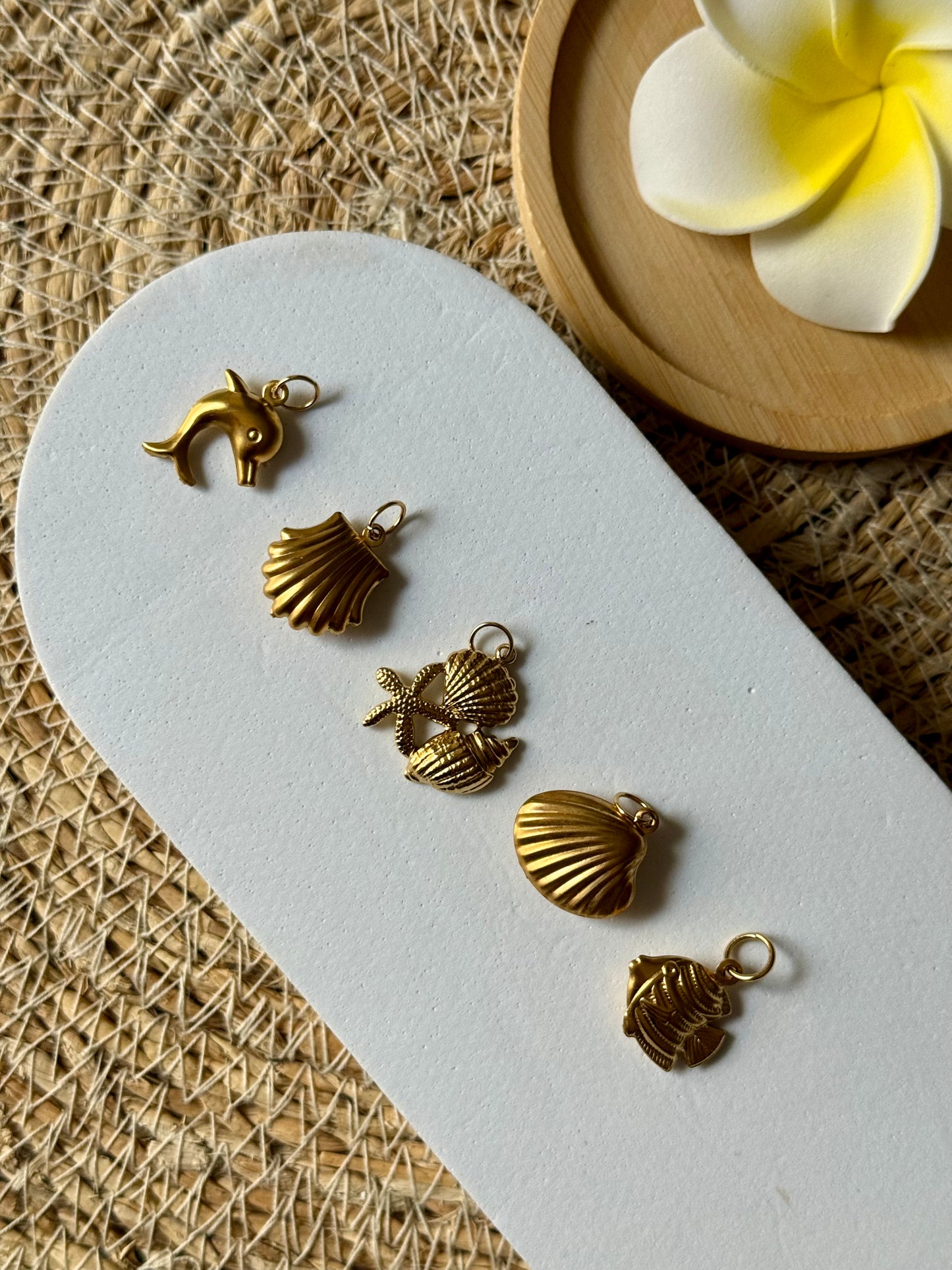 CRÉATIVE l Ton lot de charms inoxydables