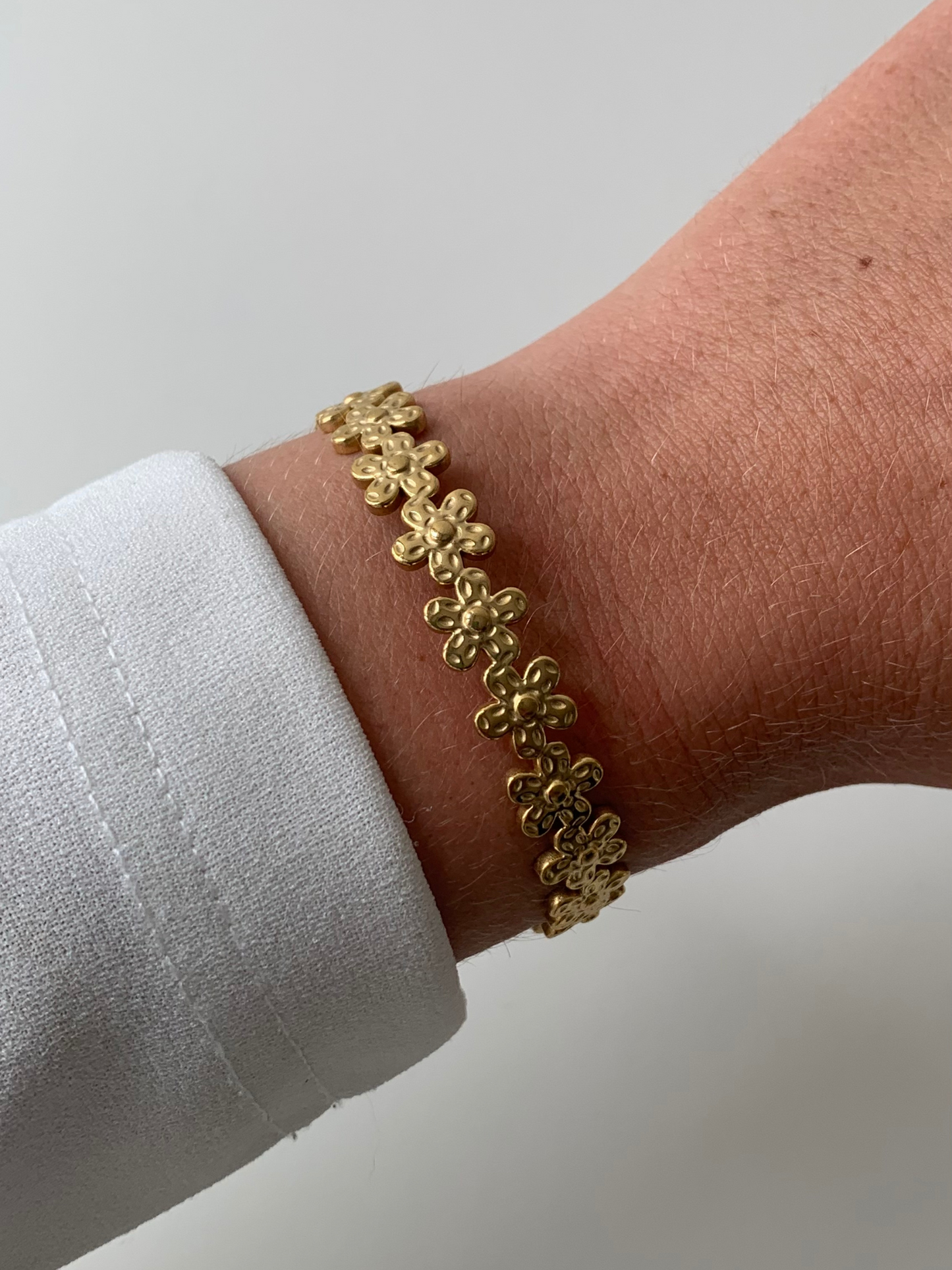 Bracelet ajustable en acier inoxydable jonc fleur